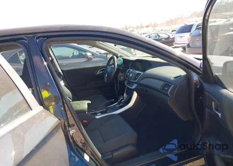 2015 Honda Accord Lx z USA, uszkodzony, nr VIN 1HGCR2F34FA152688